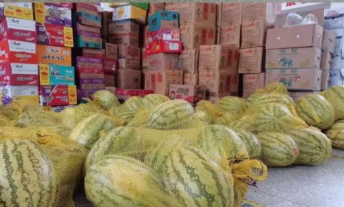 宏進集團抗洪救災 隨州白沙洲農副產品物園援救物資馳援災區